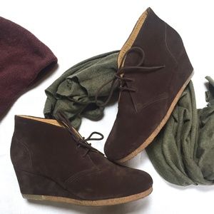 clarks yarra desert boots